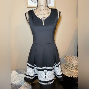 Alya Black and White Trimmed Semi-formal Dress